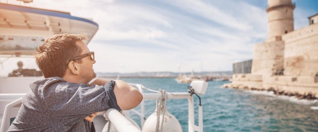 A senior couple enjoying a cruise adventure