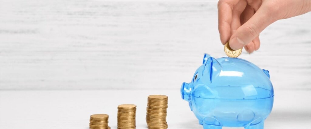 A person making contributions to their retirement accounts